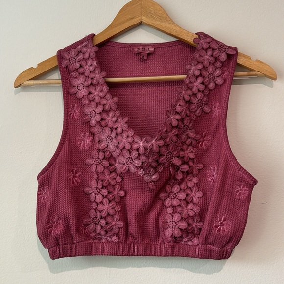 POL Tops - Pol brand cropped top/bralette